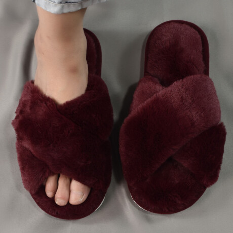 Pantufla Cruzada Varios Colores Bordó