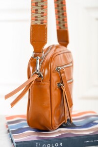 Cartera Marron