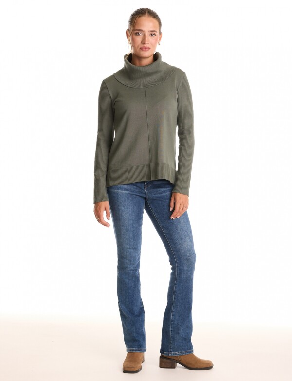 Buzo Cuello Volcado VERDE