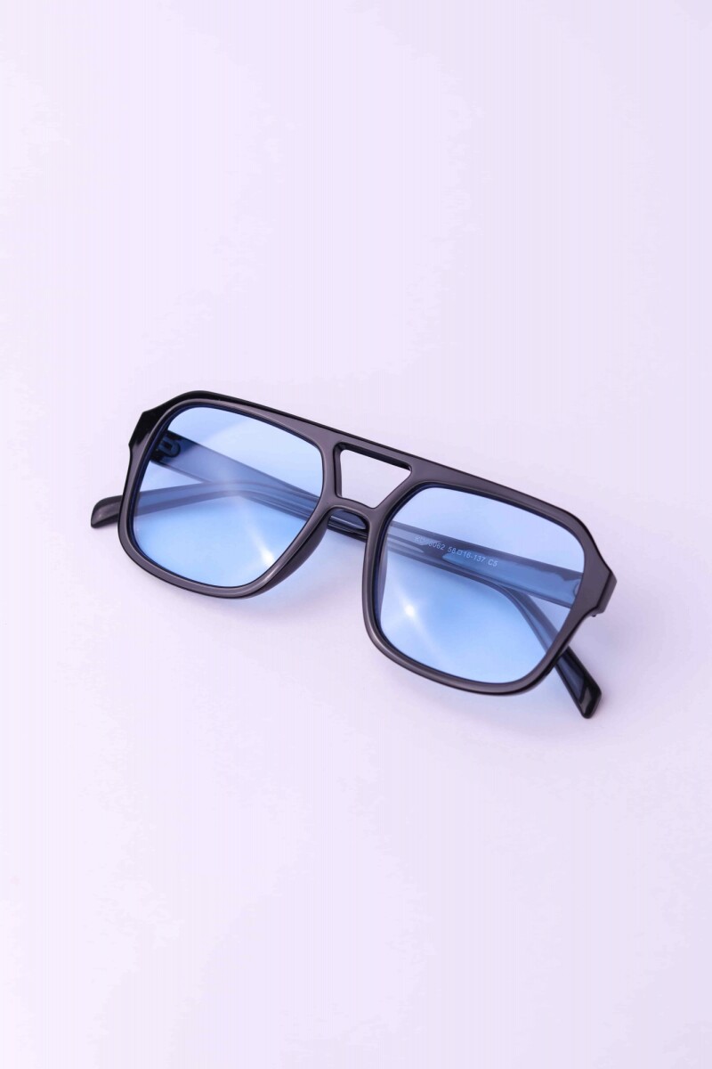 CYRUS SUNNIES - LIGHT BLUE 