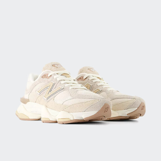 Championes New Balance 9060 Beige