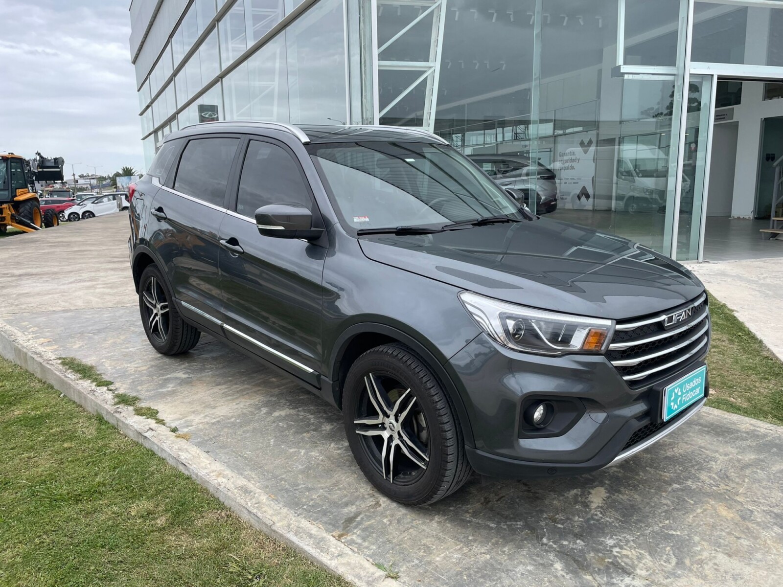 Lifan X70 2.0 MT Full Tech - 2019 