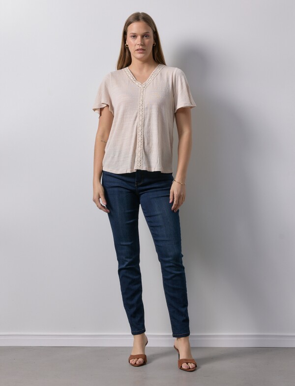 Remera Crochet BEIGE CLARO