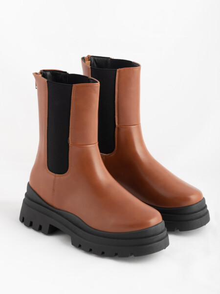 Bota media caña Camel