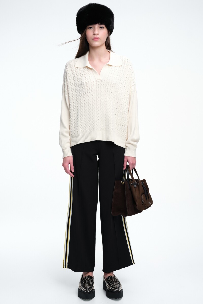 SWEATER TRENZAS Crema