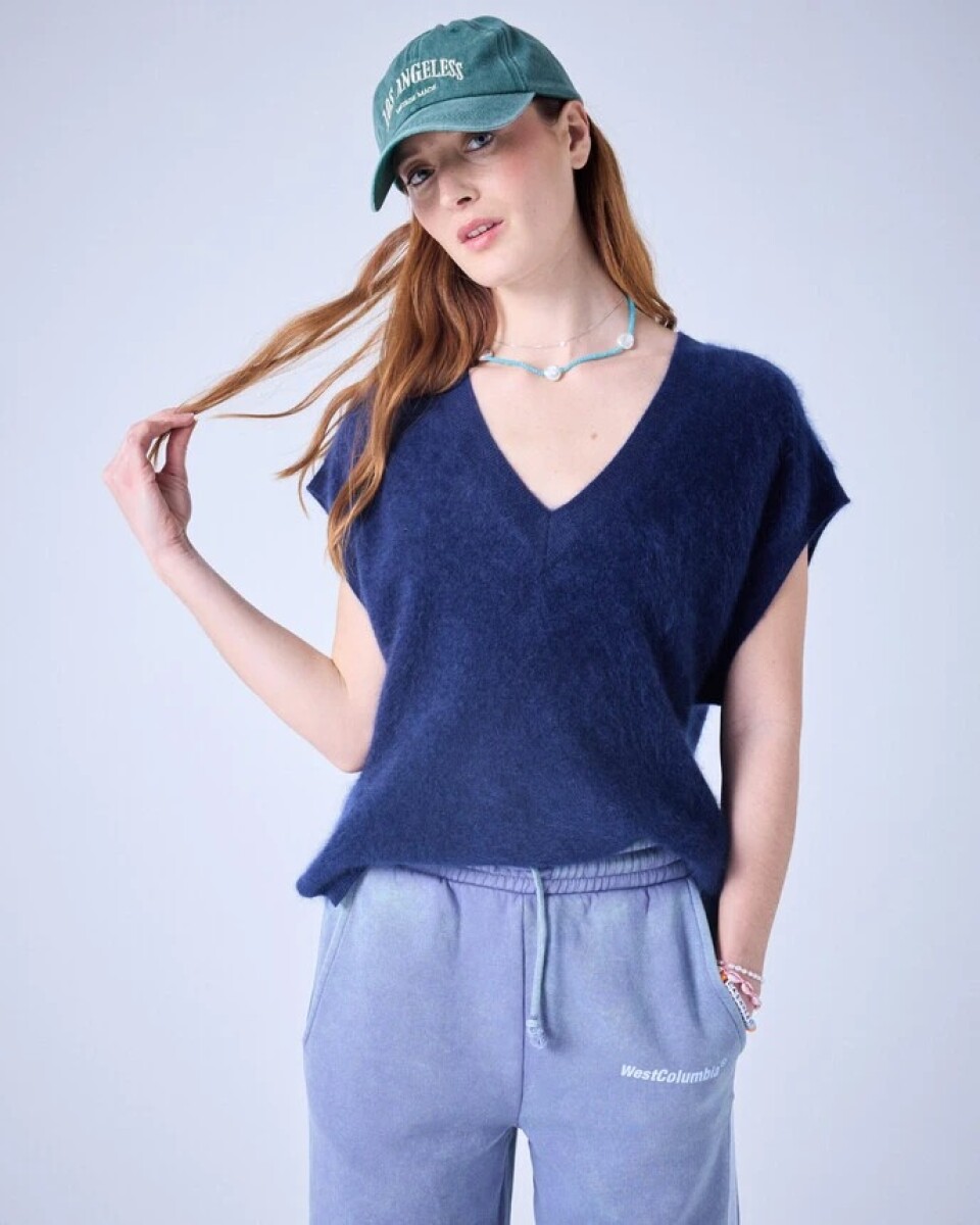 SWEATER SIN MANGAS 