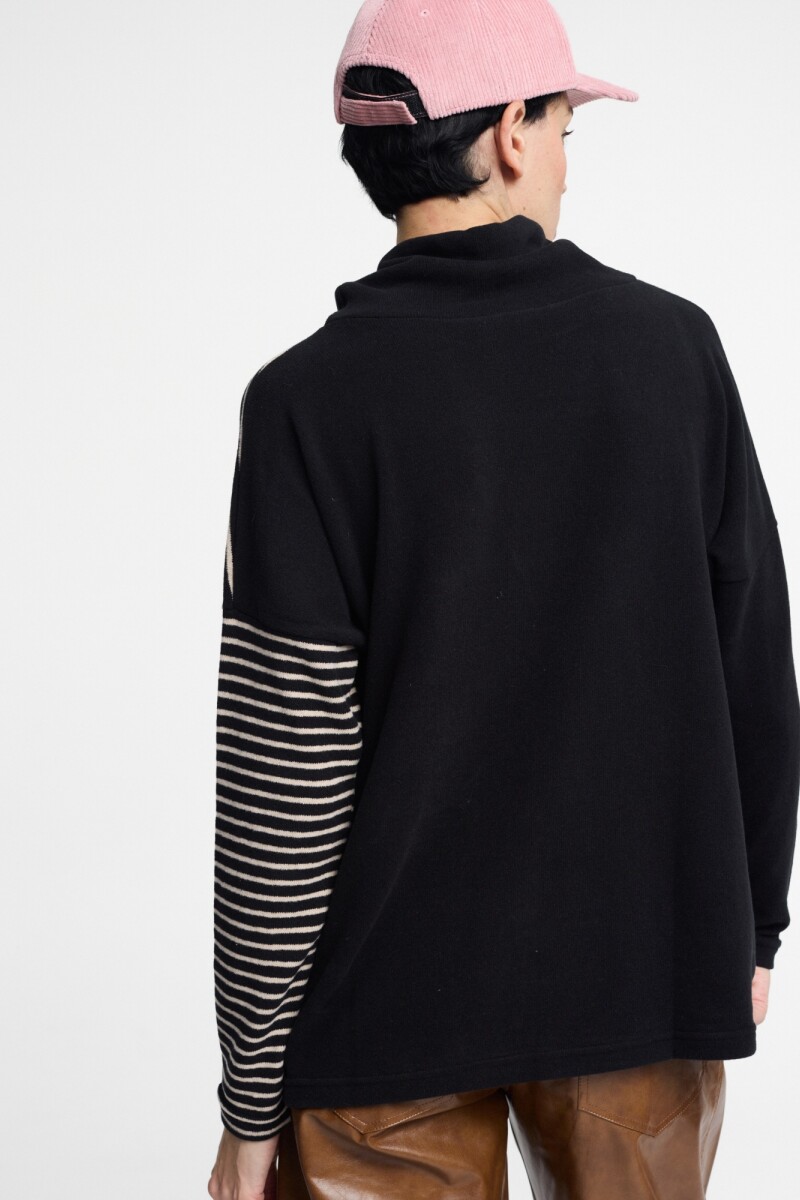 SWEATER Negro