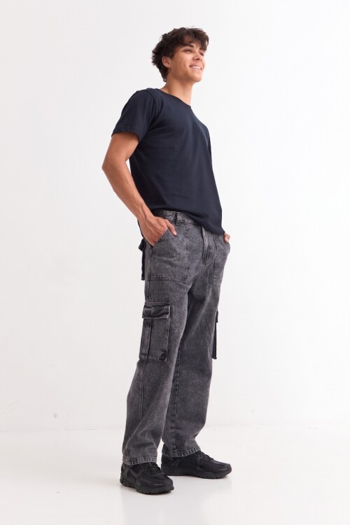 Jean baggy cargo NEGRO