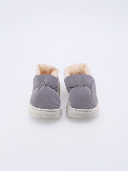 PANTUFLA SEVEN GRIS