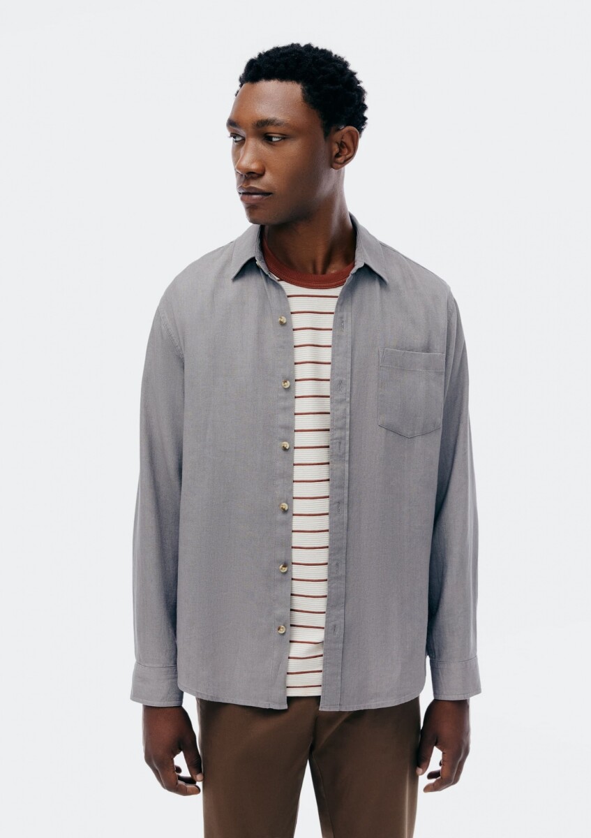 CAMISA BÁSICA MASCULINA - GRIS 