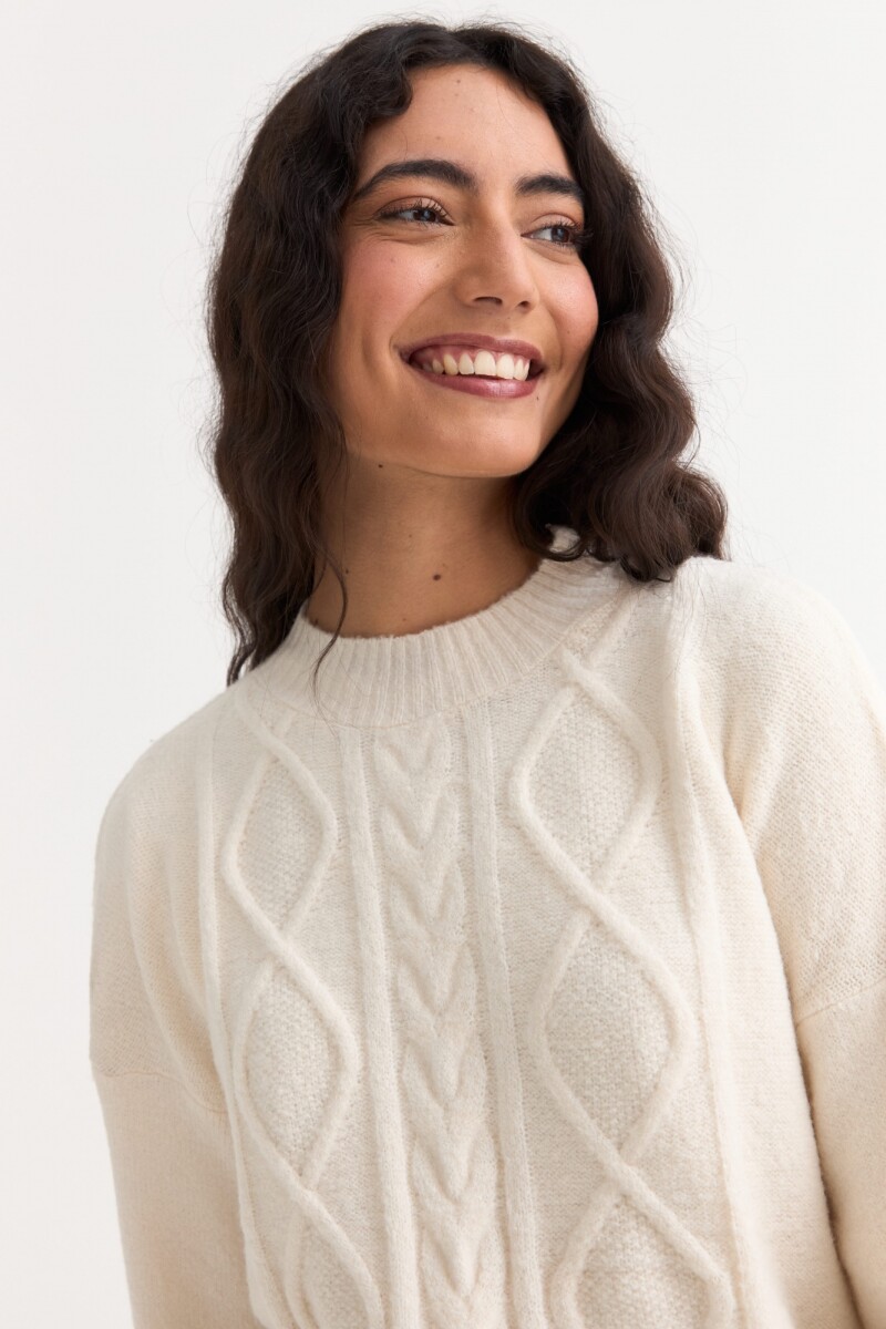 Sweater escote redondo con ochos CRUDO
