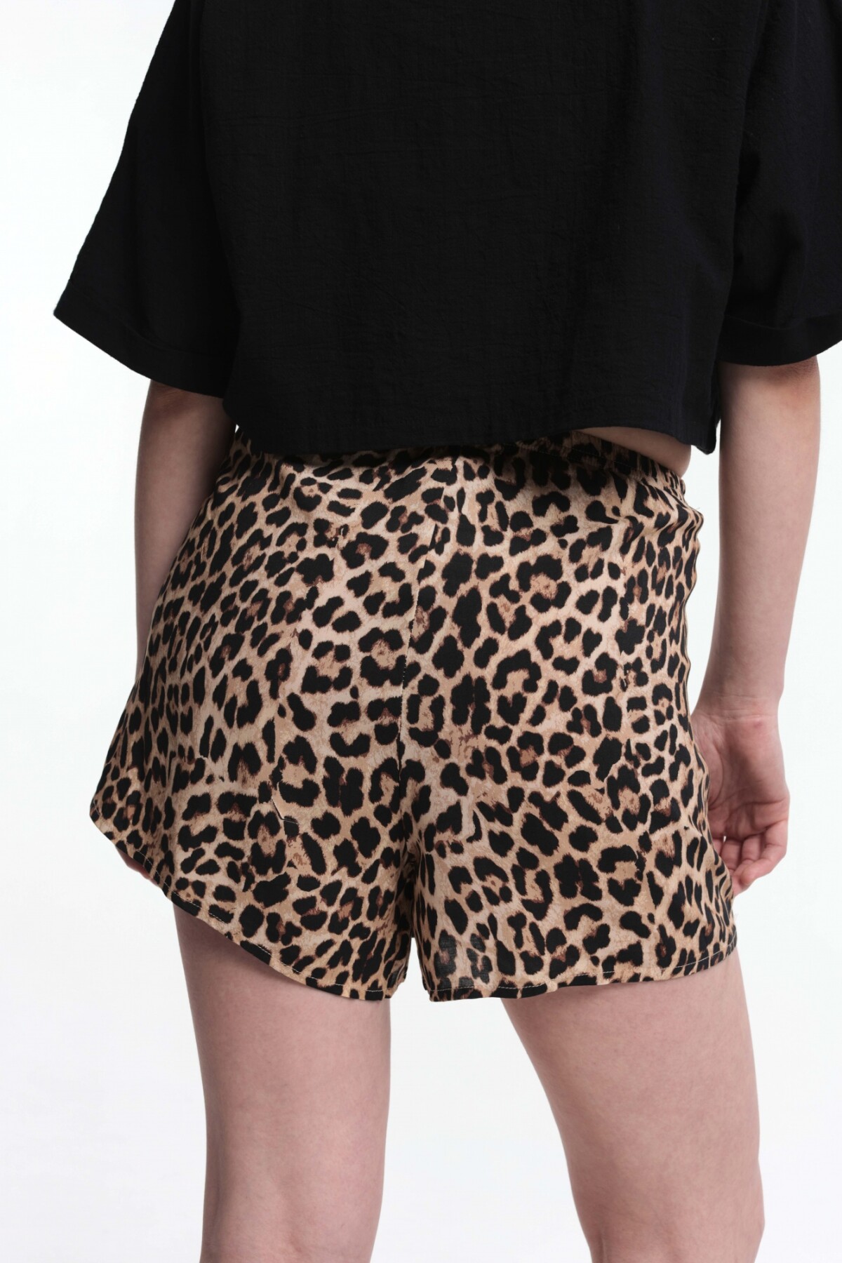 Short Savanna Leopardo