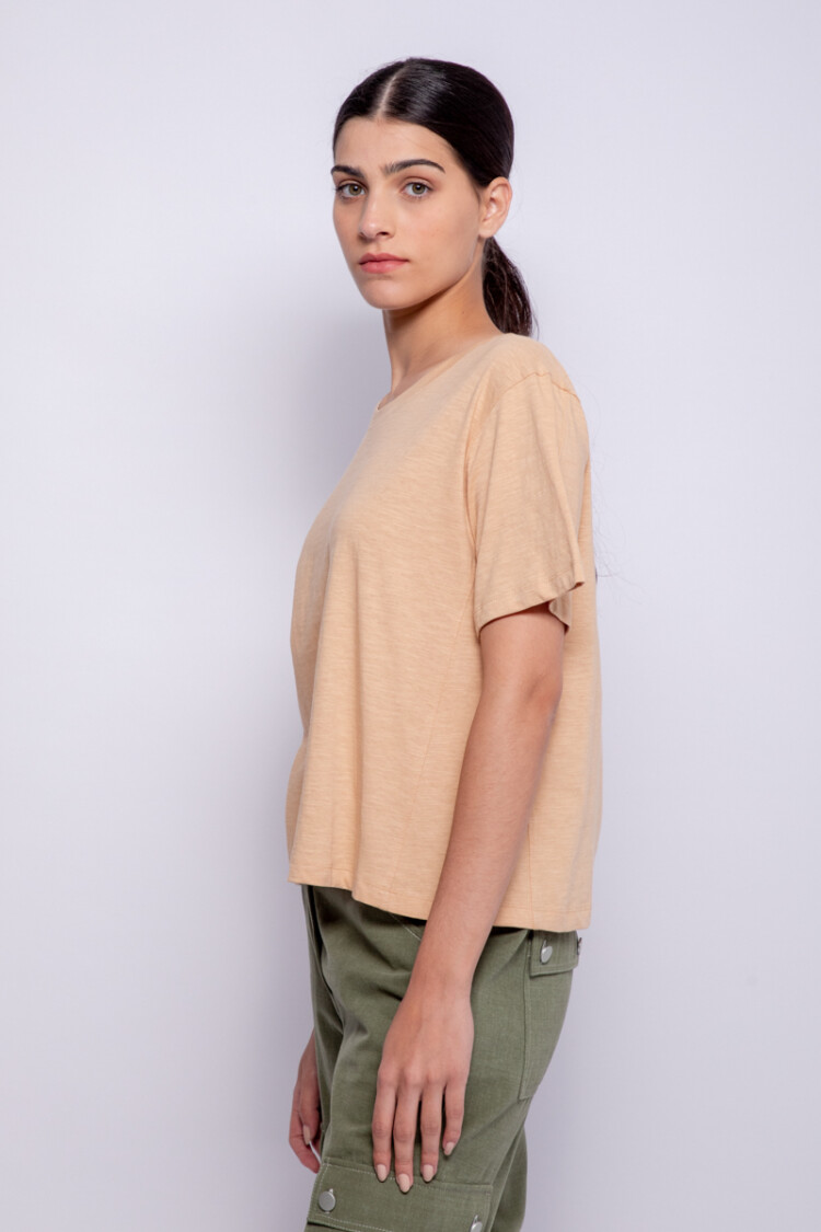 REMERA PERFIDIA Beige