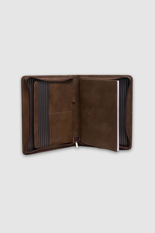 Dossier Must con cierre Marrón