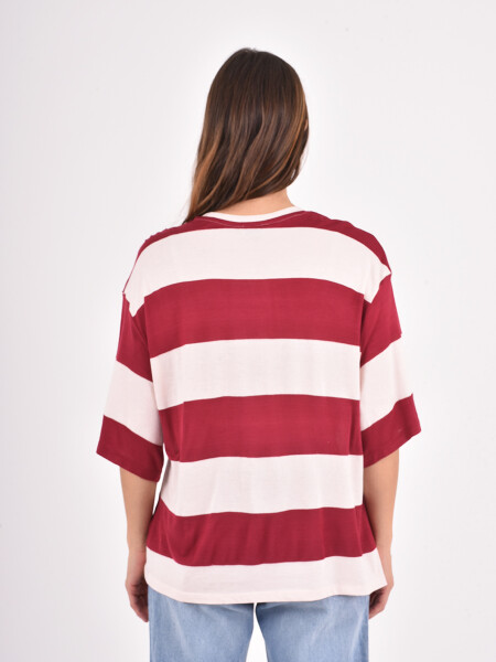 REMERA ILOMA VARIANTE 2