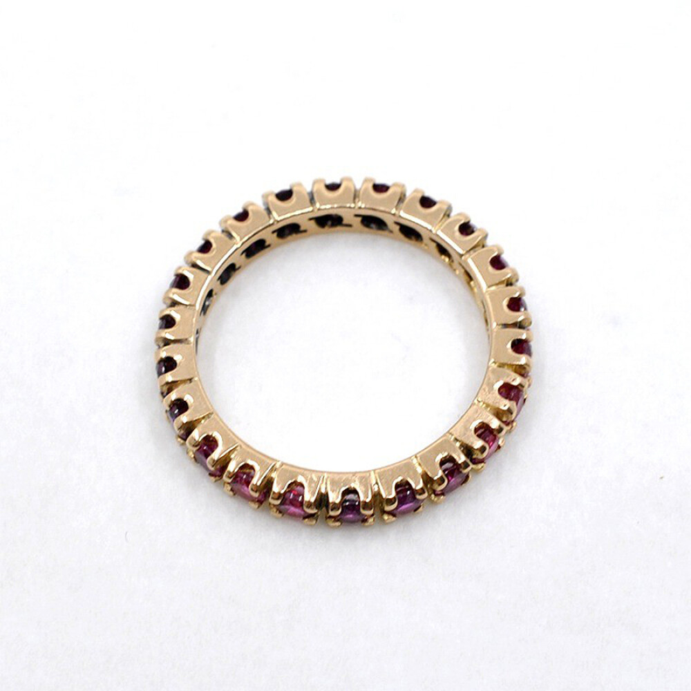 Anillo Sin Fin Con Rubies Sinteticos Anillo Sin Fin Con Rubies Sinteticos