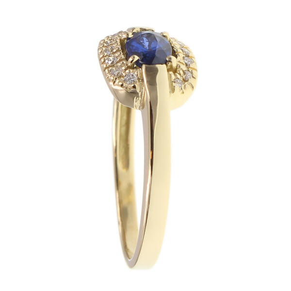 Anillo Giorgia en oro amarillo 18k con brillantes y zafiros azules (ADAPTAMOS NUESTROS ANILLOS A MEDIA *) Anillo Giorgia en oro amarillo 18k con brillantes y zafiros azules (ADAPTAMOS NUESTROS ANILLOS A MEDIA *)