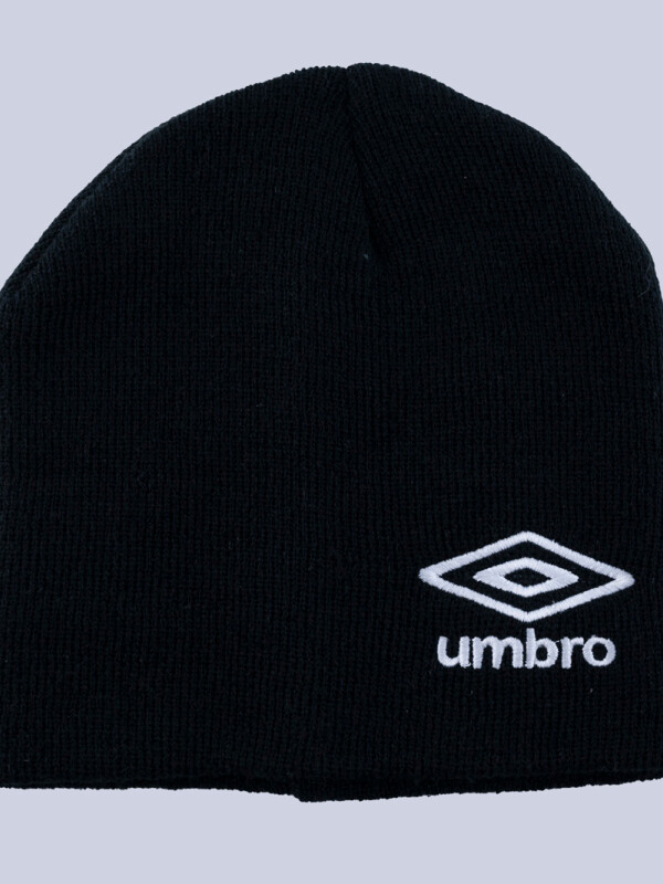 Gorro Acrilico Beanie Umbro 060