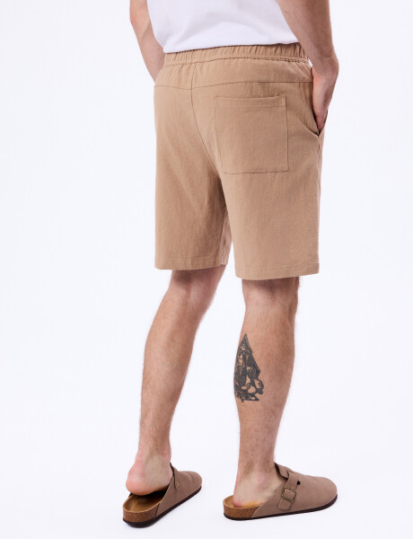 Short lino tostado