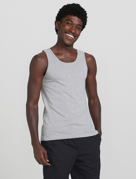 MUSCULOSA BÁSICA MASCULINA GRIS