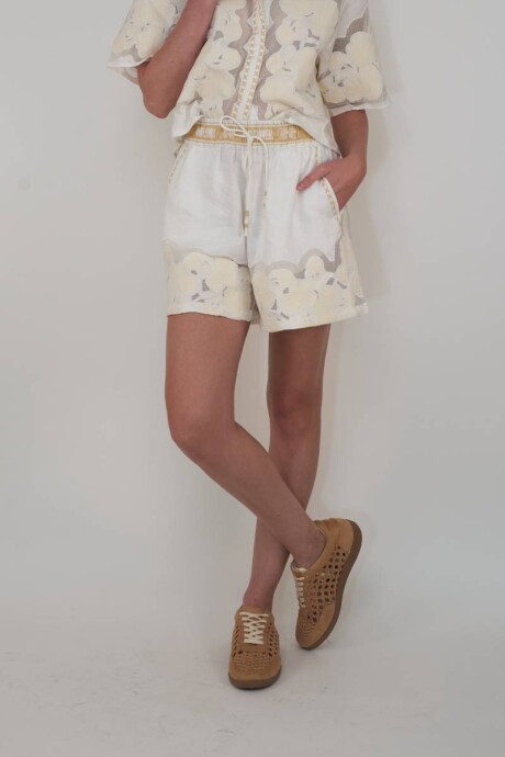 Short Wild Flower White Short Wild Flower White