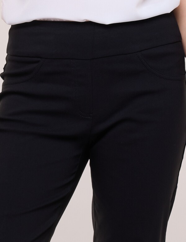 Pantalon Pull On NEGRO