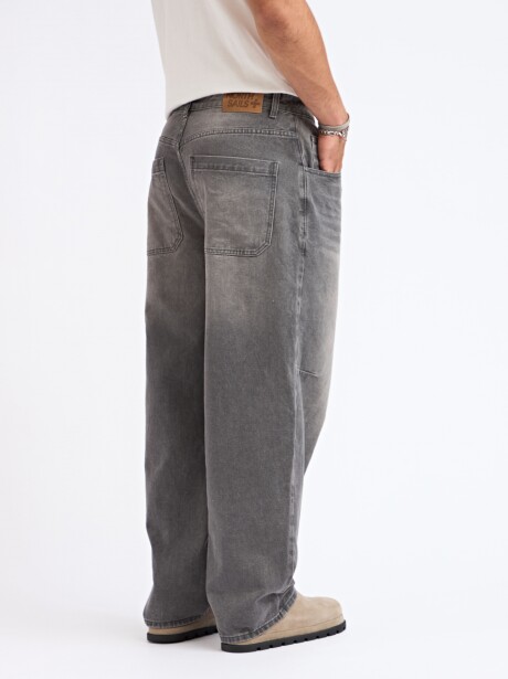JEAN NIZA GRIS