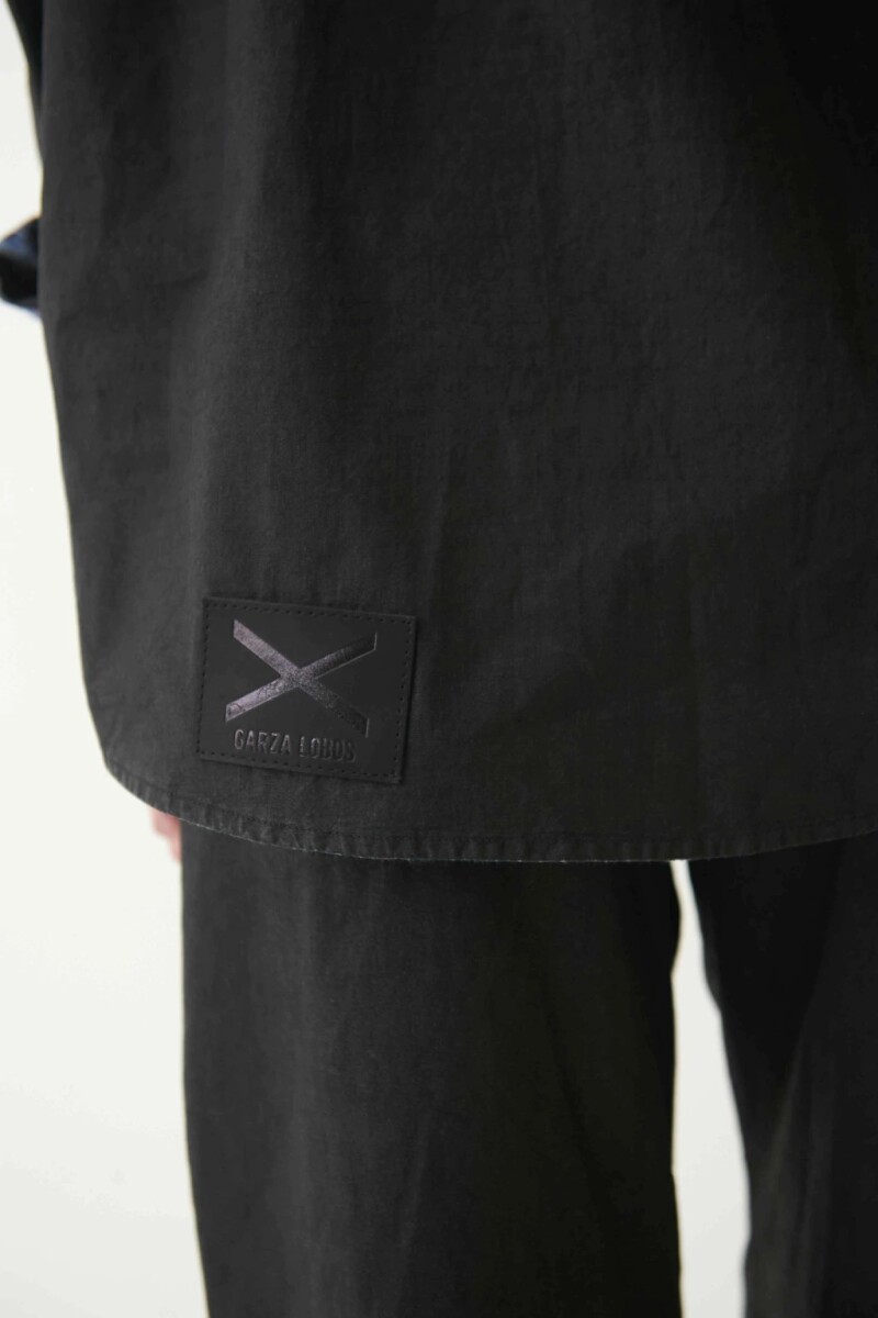 Camisa Rex encuerada Negro