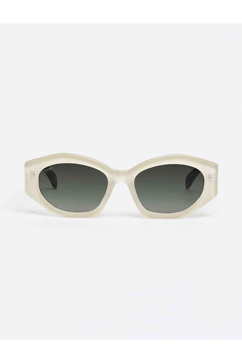 Lentes Tiwi Colette - Shiny Beige With Green Gardient Lenses 