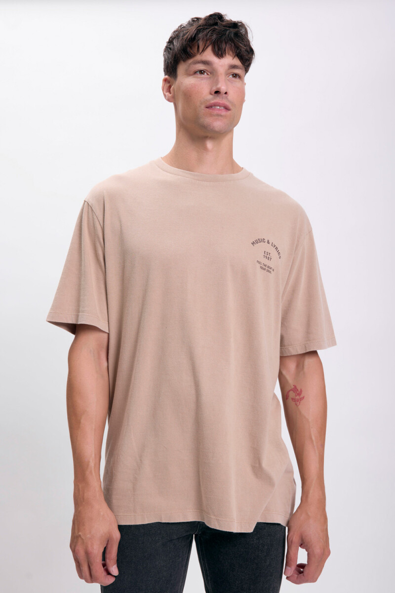 Remera oversize Visón