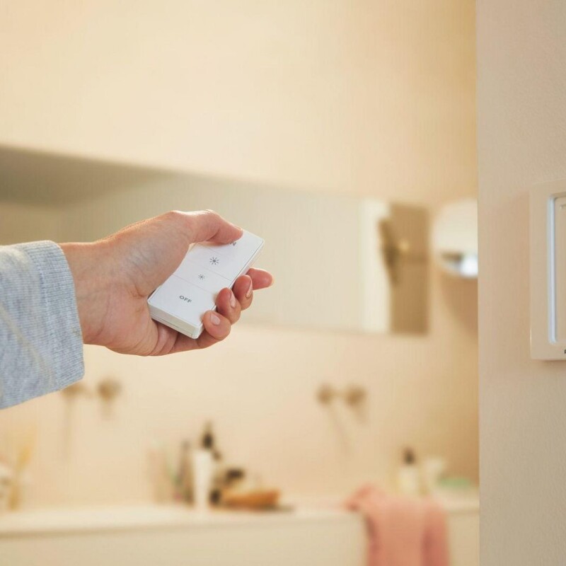 INTERRUPTOR DIMERIZABLE PHILIPS HUE INTERRUPTOR DIMERIZABLE PHILIPS HUE