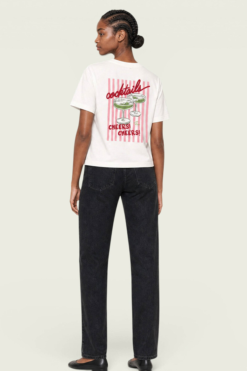 Remera Hering con estampas Rosa