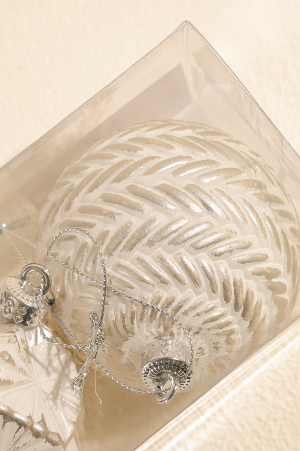 Colgante Esfera Atenas, 8cm Mix 3 Diseños Color Unico