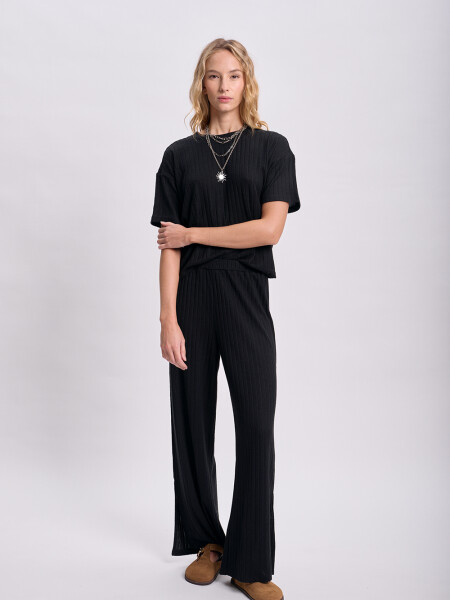 Remera oversize lanilla Negro