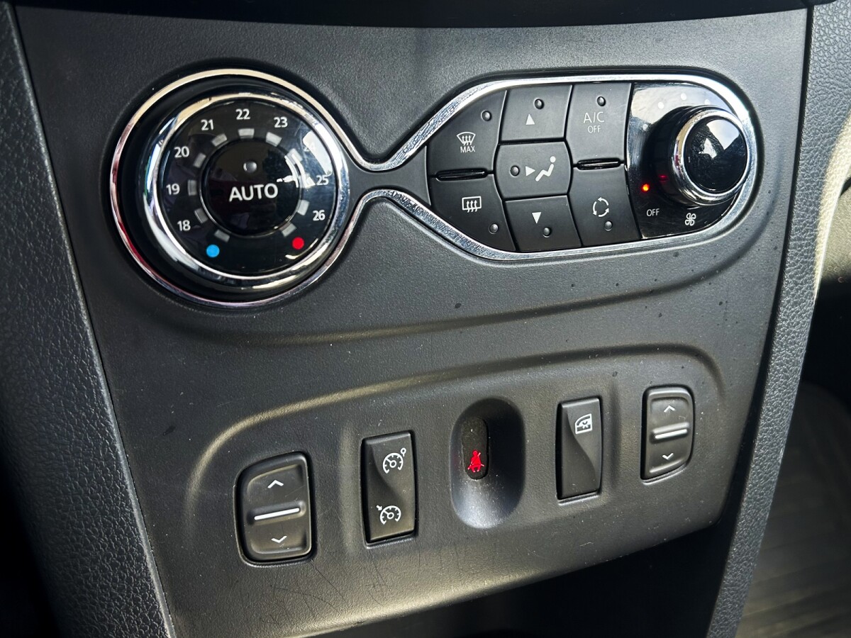 Renault Stepway Privilege 1.6 | Permuta / Financia Renault Stepway Privilege 1.6 | Permuta / Financia