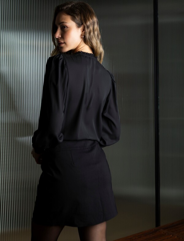 Blusa Gasa Frunces NEGRO