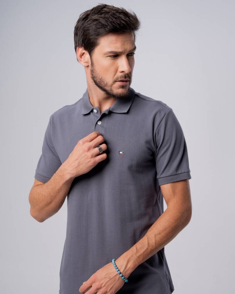 Remera polo basica Gris oscuro