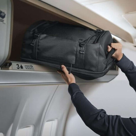 Mochila bolso con bolsillos de viaje Negro