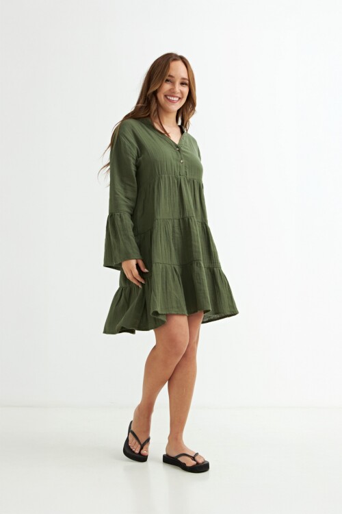 Vestido con volados manga 3/4 VERDE OLIVA