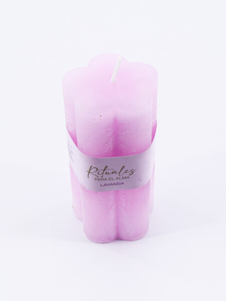 VELA FLOR FRUTILLA BLANCO
