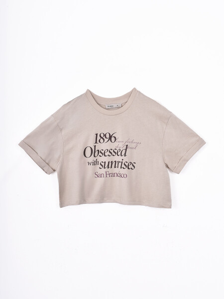 REMERA EMA VARIANTE 2