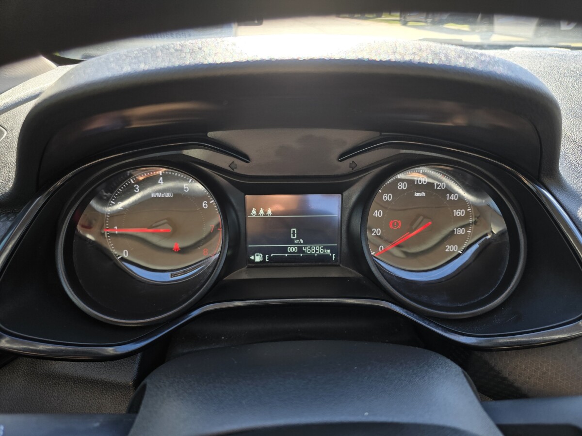 Chevrolet Onix LS 1.2 Extra Full| Permuta / Financia Chevrolet Onix LS 1.2 Extra Full| Permuta / Financia