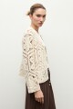 Chaqueta tejida crochet beige claro