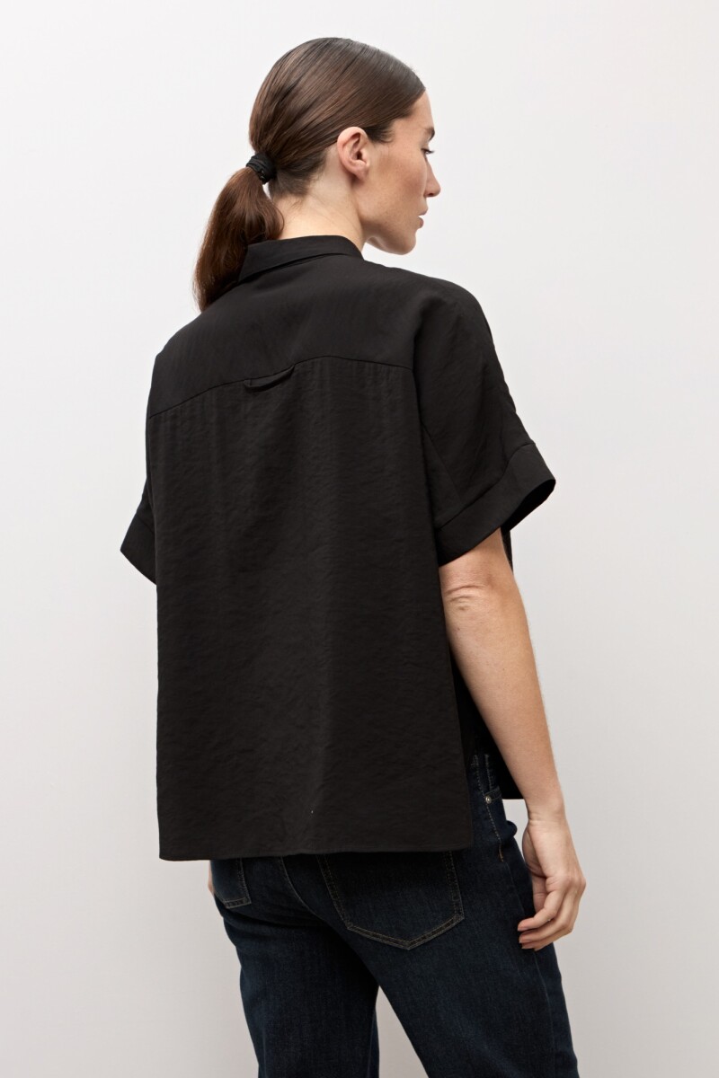 Camisa manga corta negro