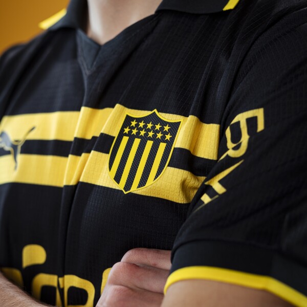 CAMISETA PEÑAROL ALTERANTIVA 2024 - PUMA NEGRO