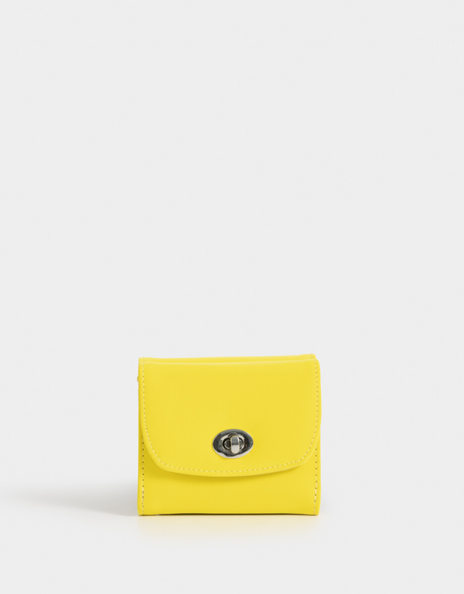 Billetera De Cuerina Con Broche 