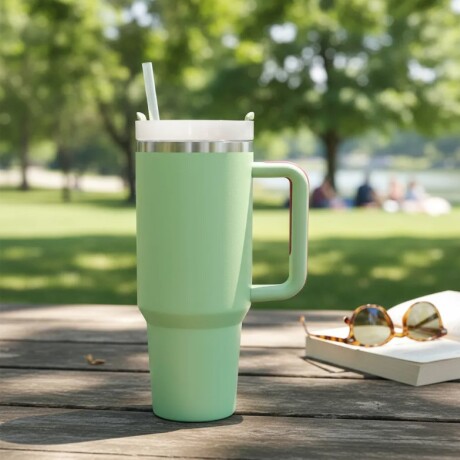 Vaso Térmico De Acero Con Asa 1L Medidas: Alto 26cm x Ø10cm Vaso Térmico De Acero Con Asa 1L Medidas: Alto 26cm x Ø10cm