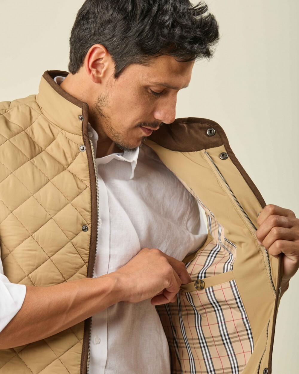 Chaleco Victor Capitoneado Beige