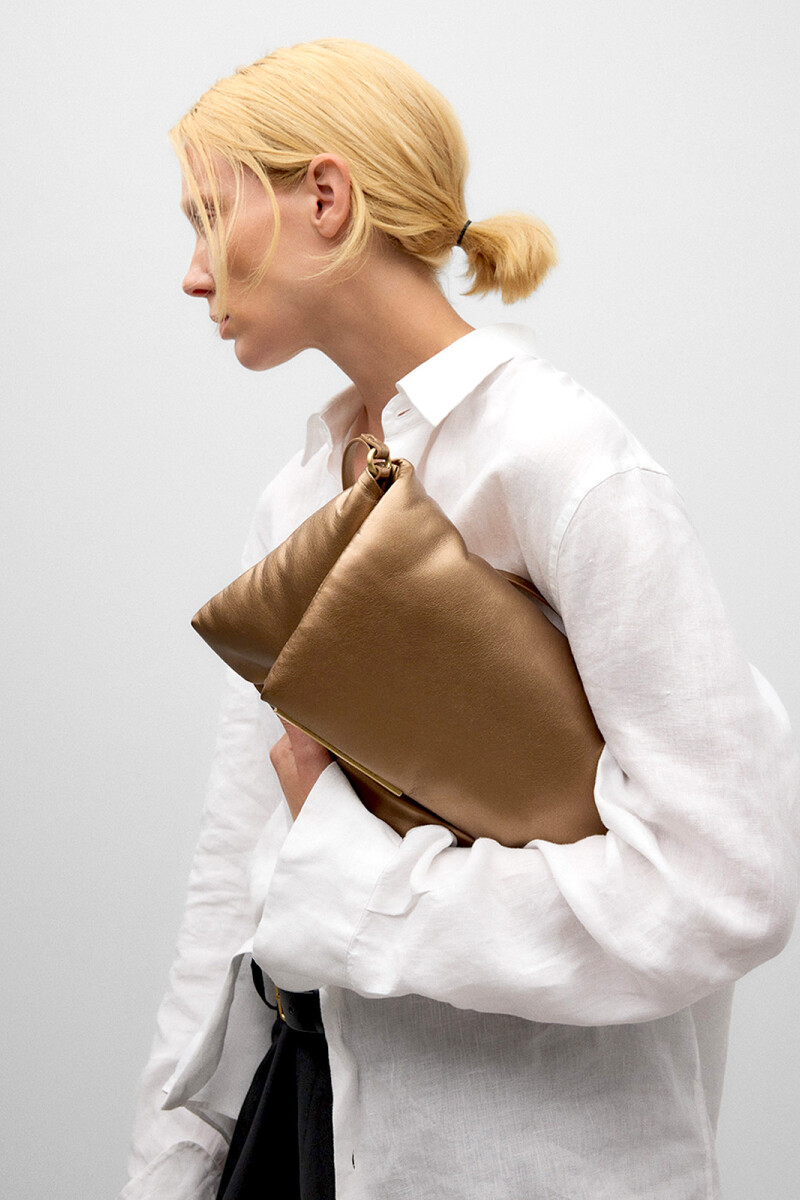 BOLSO ACOLCHADO Ocre