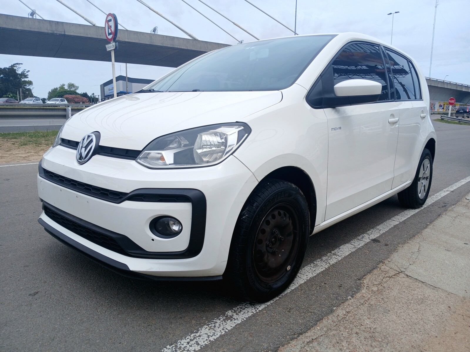 Volkswagen Up Move 1.0 Extra Full | Permuta / Financia 